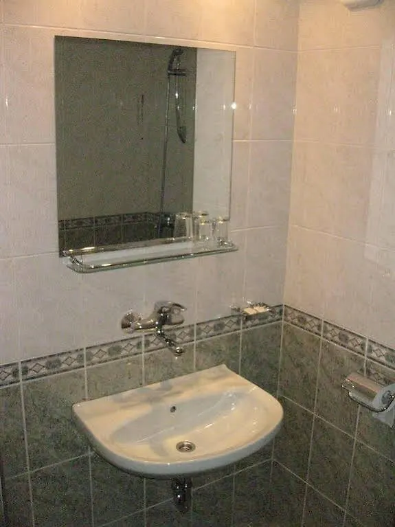 פרימורסקו Hotel Koral